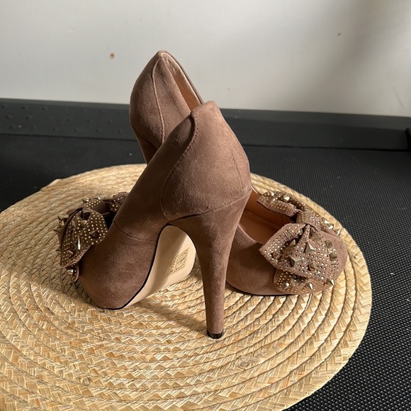 Material Girl Platform Pump Heel Size 35 - Picture 12 of 12